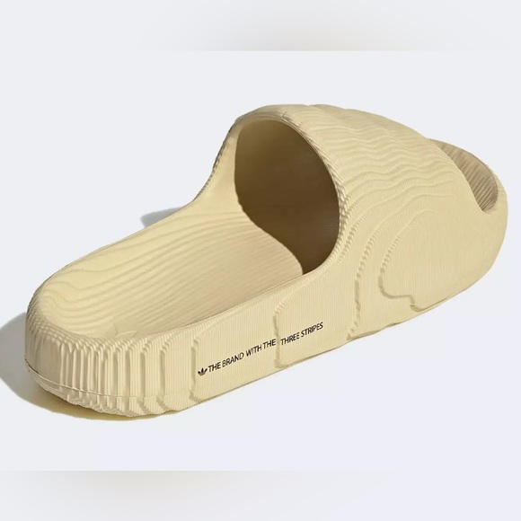 Adilette 22 Slides St Desert Sand / Tan Cream - Picture 12 of 16